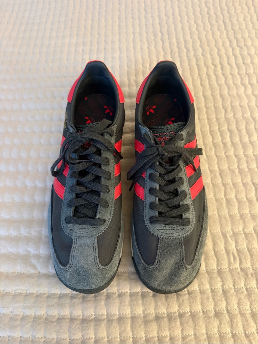adidas SL-72 Men’s Gray and Red Retro Sneakers